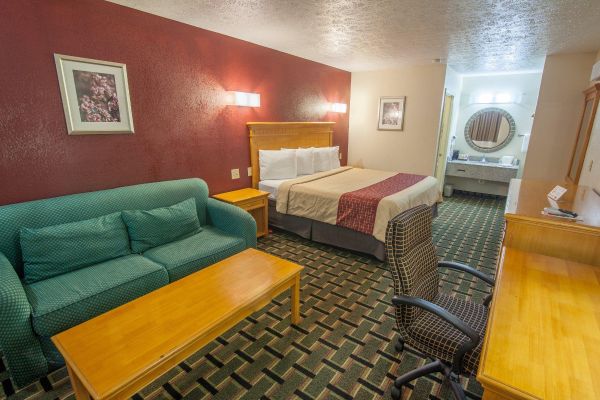 Hotel Red Roof Crossville (Woodlawn)